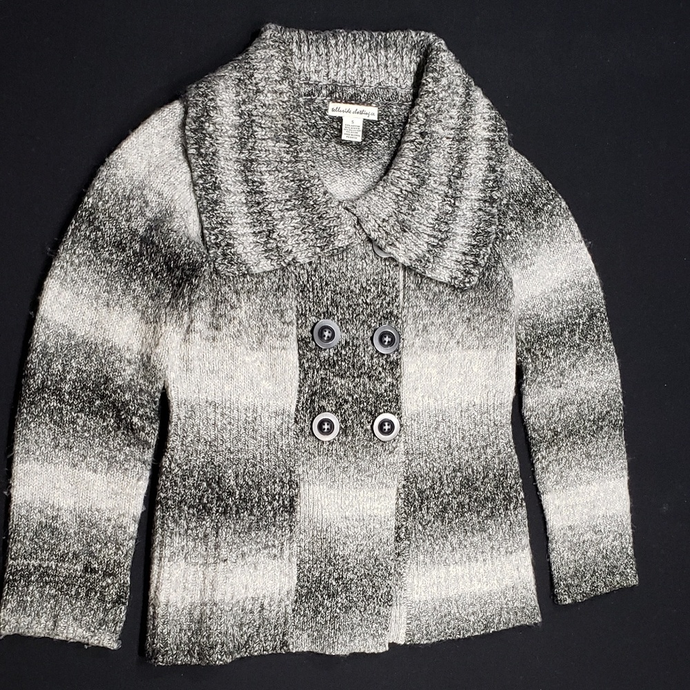 Telluride White & Black Buttons Knit Sweater